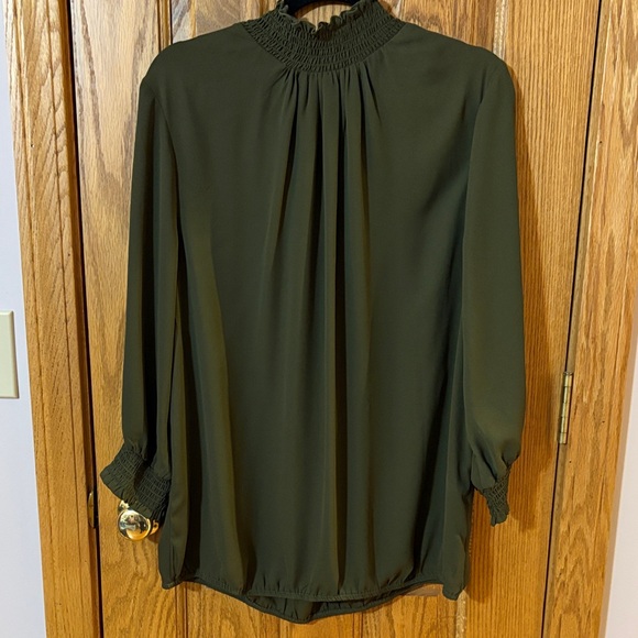 New York & Company Dark Green Blouse with Smocked Details - Picture 3 of 7